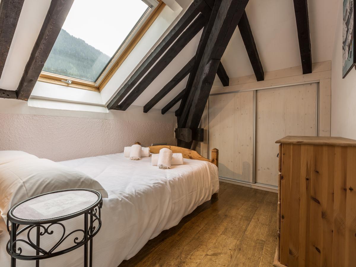 Top Floor Apartment Mansard - Central Chamonix Mont Blanc Haven Quarto foto